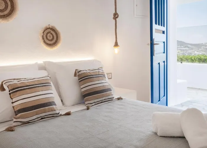 Apartment Feel Breeze *